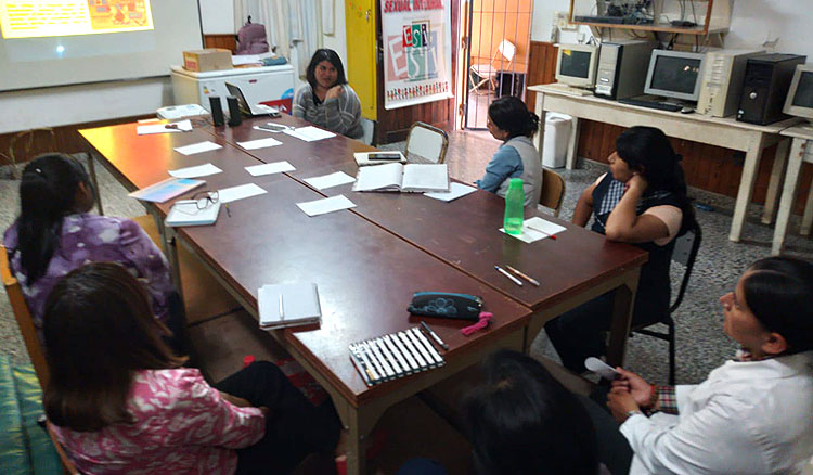 Fotografía Encuentro en la Escuela Fragata Libertad