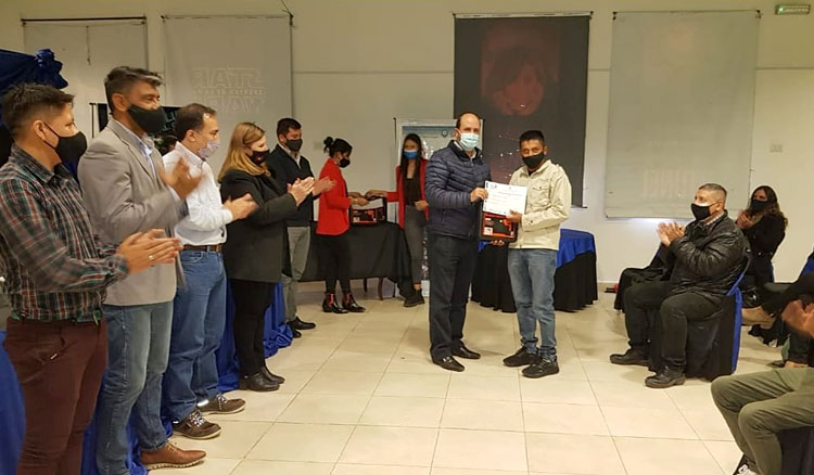 Jóvenes de General Güemes fueron capacitados en construcción en seco Jóvenes de General Güemes fueron capacitados en construcción en seco