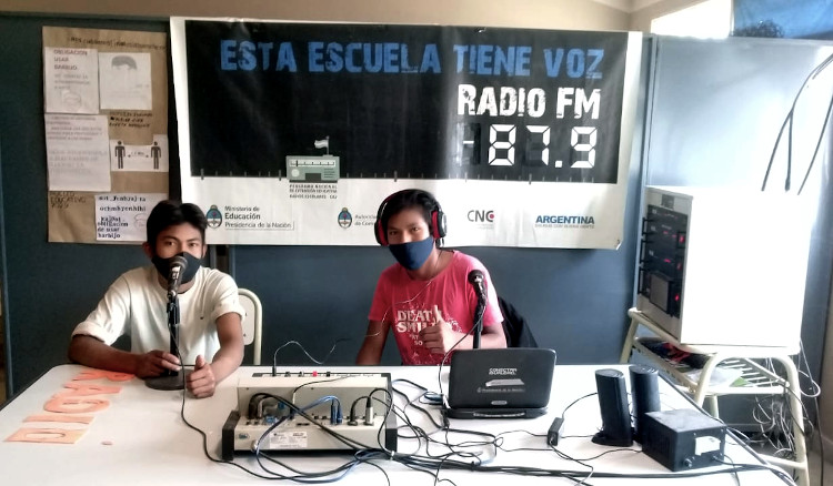 Los jóvenes, protagonistas de las radios escolares