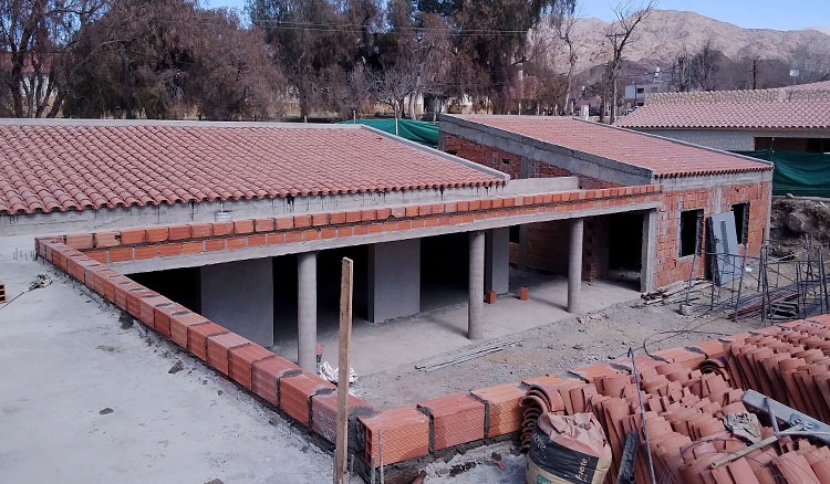 El gobierno construye la nueva sala de nivel inicial Victorino de la Plaza de Cachi