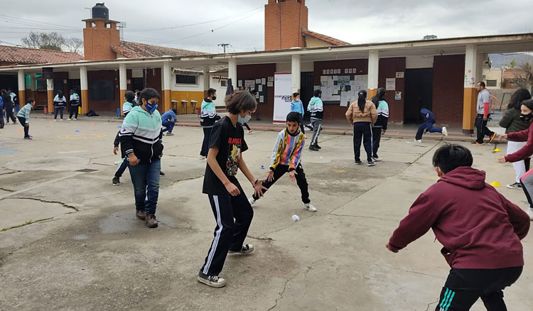 Fotografía del encuentro deportivo de Béisbol