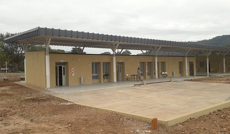 Fotografía Finalizó la construcción de una escuela plurigrado rural en Santa Victoria Este