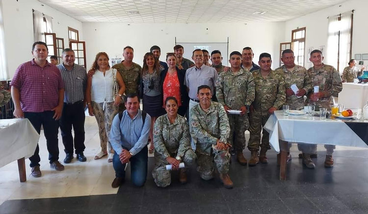 Jóvenes y adultos de Capital se capacitaron en el rubro de la construcción Fotografía Jóvenes y adultos de Capital se capacitaron en el rubro de la construcción