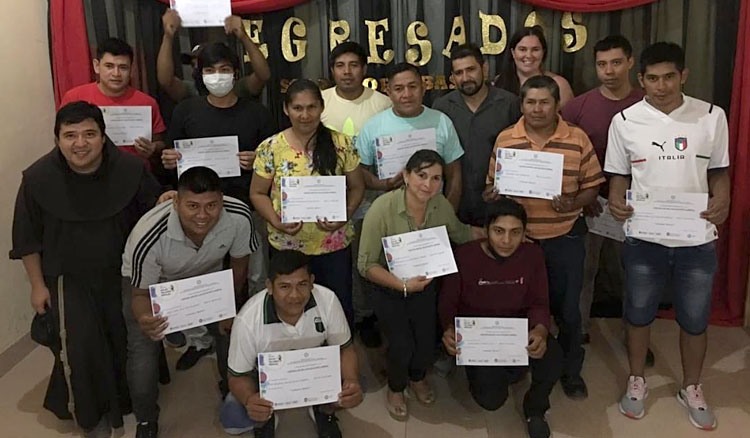 Pichanal cuenta con nuevos jóvenes soldadores Fotografía Pichanal cuenta con nuevos jóvenes soldadores