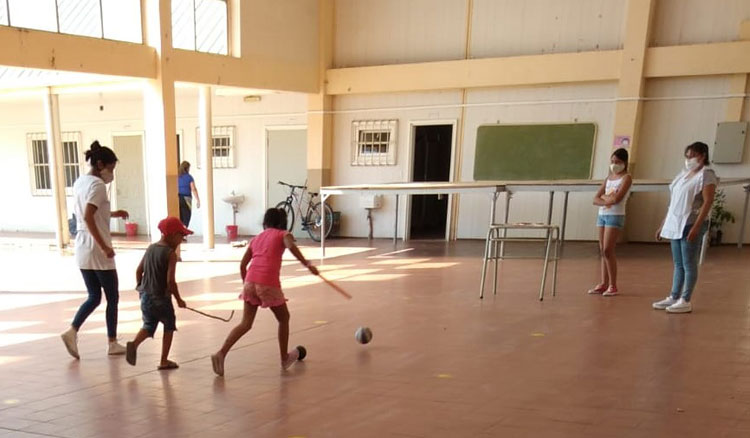 Fotografía Educación continúa trabajando en la revinculación de los alumnos