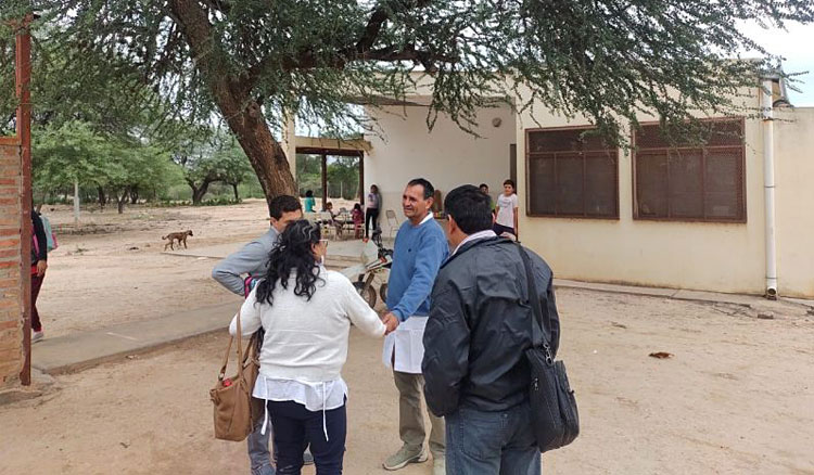 Fotografía Relevamiento en establecimientos educativos con población indígena