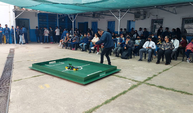 Talleres de Robótica Educativa para las escuelas Fotografía Talleres de Robótica Educativa para las escuelas
