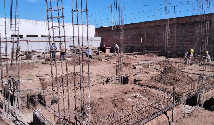 Solo en julio y agosto se hará aperturas de sobres para obras de infraestructura escolar por más de $550 millones Solo en julio y agosto se hará aperturas de sobres para obras de infraestructura escolar por más de $550 millones