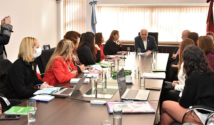 El Gobierno trabaja en prevenir situaciones de vulneración de derechos Fotografía El Gobierno trabaja en prevenir situaciones de vulneración de derechos