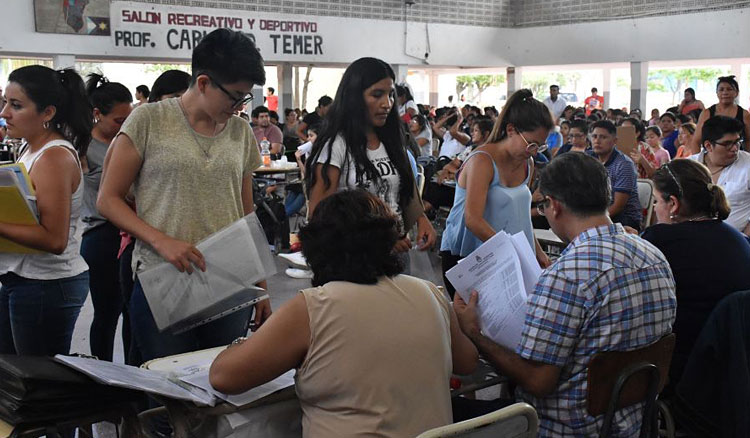 Titularizaciones de docentes de primaria con Régimen de Verano Fotografía Titularizaciones de docentes de primaria con Régimen de Verano