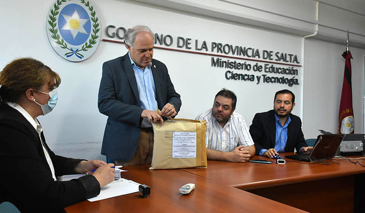 Anunciaron la construcción de nuevos establecimientos educativos Fotografía Anunciaron la construcción de nuevos establecimientos educativos