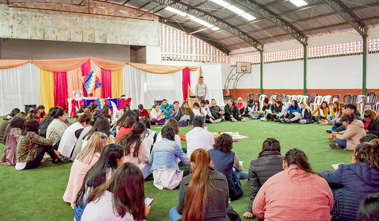 Jornada sobre Prácticas Educativas y Educación Intercultural Jornada sobre Prácticas Educativas y Educación Intercultural