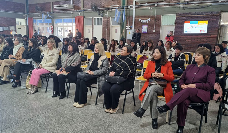 Se lanzó el programa “La Justicia sale a las escuelas” Fotografía Se lanzó el programa “La Justicia sale a las escuelas”