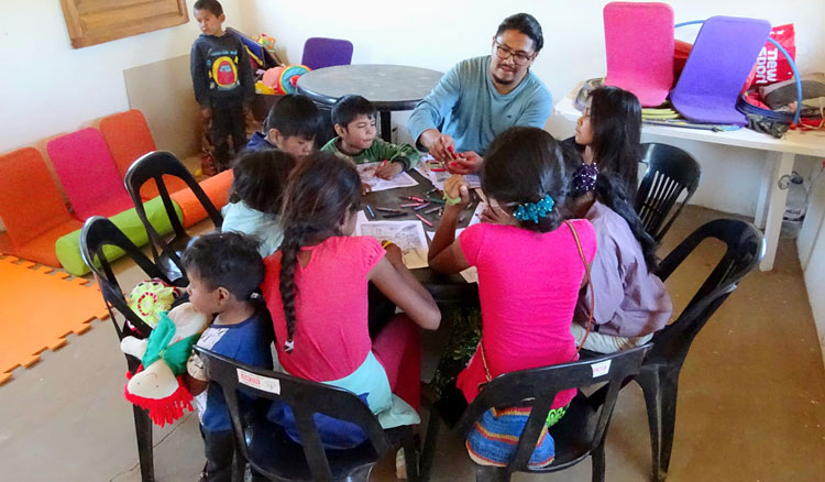 En La Puntana se realizó el segundo encuentro de intercambio de lectura y escritura en lengua materna Fotografía En La Puntana se realizó el segundo encuentro de intercambio de lectura y escritura en lengua materna