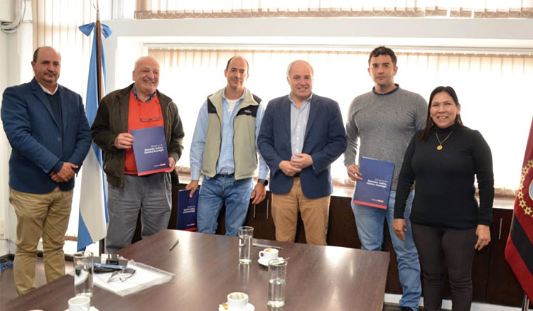 Educación continúa apostando a la formación laboral de los jóvenes salteños Fotografía Educación continúa apostando a la formación laboral de los jóvenes salteños