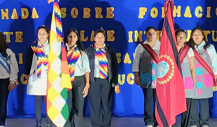 Fotografía Jornada de formación docente en clave Intercultural: tensiones y desafíos en las prácticas educativas