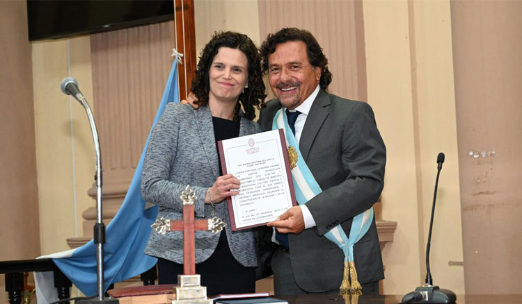 Fotografía Fiore es la nueva ministra de Educación, Cultura, Ciencia y Tecnología