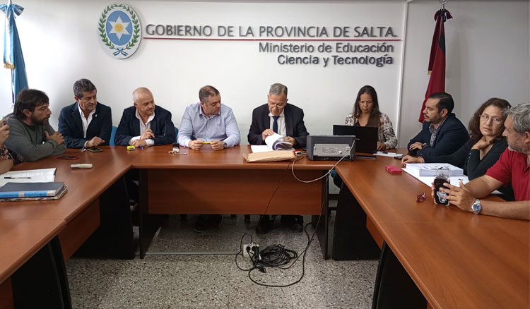 Licitaron nueva infraestructura educativa para Aguaray Fotografía Licitaron nueva infraestructura educativa para Aguaray