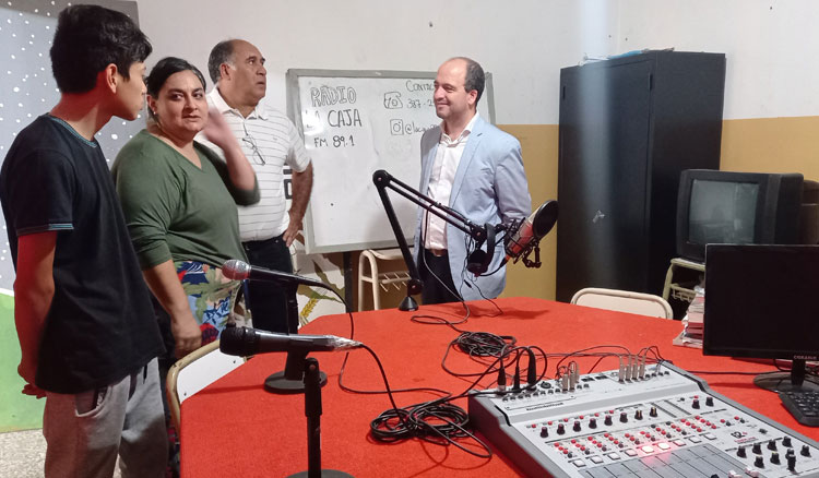 Fotografía: Comenzó el programa de Medios Escolares