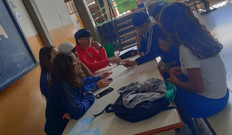 Estudiantes se capacitan en las normativas de la Leyes de Educación Nacional y Provincial Fotografía: Estudiantes se capacitan en las normativas de la Leyes de Educación Nacional y Provincial