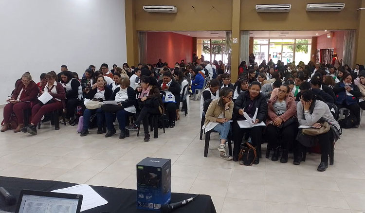Fotografía: Docentes se capacitan en talleres preparatorios