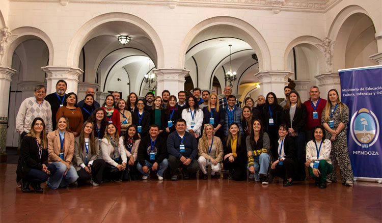 Imagen: Salta presentó experiencias innovadoras en Mendoza bajo el lema “Educación para el trabajo”