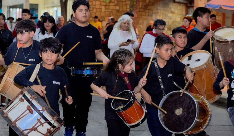 Más de 3000 estudiantes reciben formación musical gratuita Fotografía: Más de 3000 estudiantes reciben formación musical gratuita