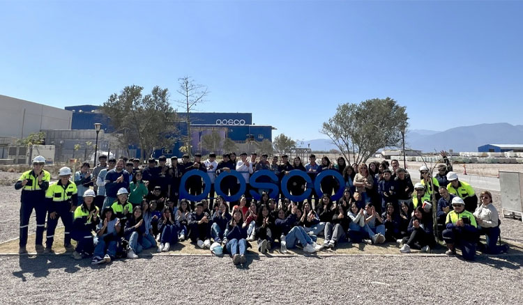 Fotografía: Estudiantes de Escuelas Técnicas visitaron las instalaciones de POSCO Argentina
