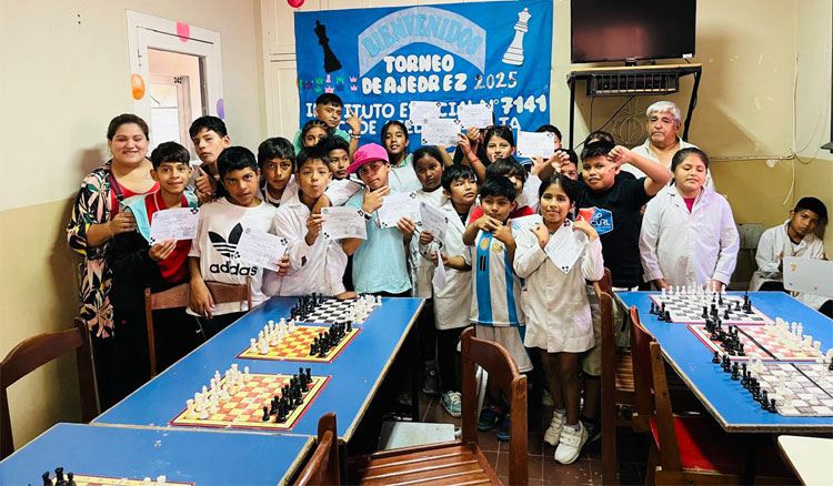 Fotografía: Se realizó la Muestra Anual de Ajedrez en el Hogar Escuela