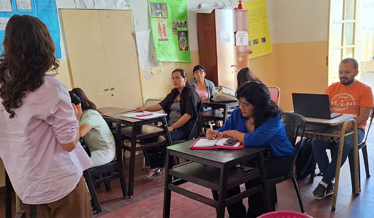 Fotografía: Cerca de 50 docentes se capacitaron en Ciencia para el Nivel Primario