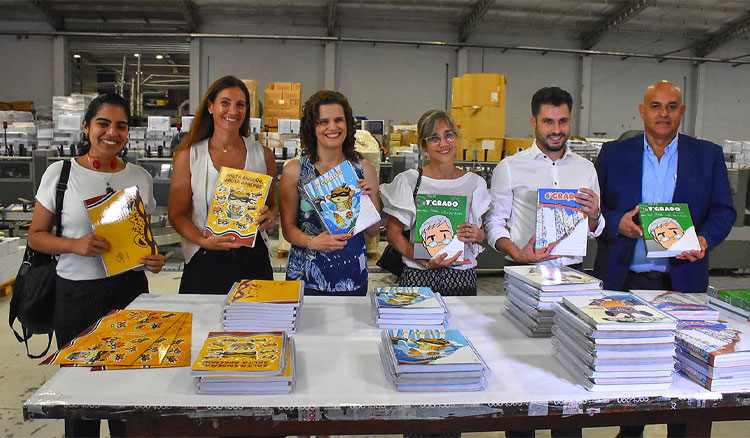 Fotografía: Avanza el proceso de impresión de los manuales educativos del Nivel Primario