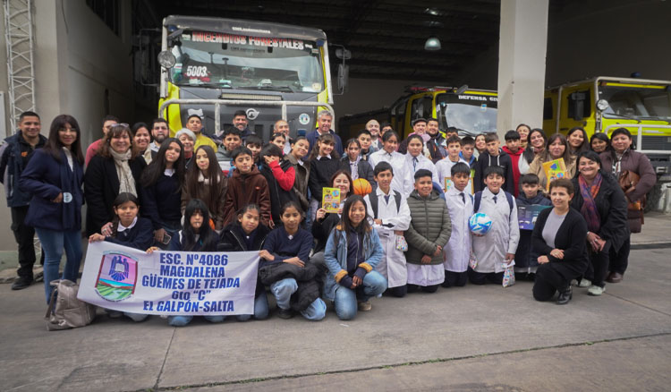 Fotografía: Escuelas salteñas fueron premiadas por promover la prevención de incendios a través del arte