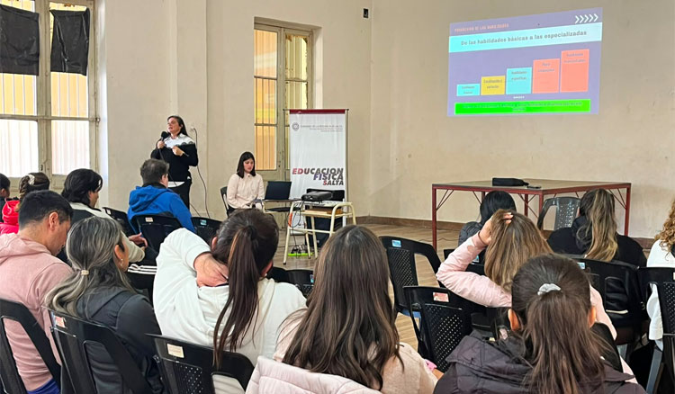 Formación para docentes salteños: El deporte como herramienta de aprendizaje