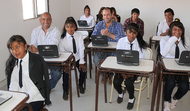 La escuela secundaria Nº 5155 de Rodeo Colorado en Iruya contará con nuevo edificio en 2015 La escuela secundaria Nº 5155 de Rodeo Colorado en Iruya contará con nuevo edificio en 2015