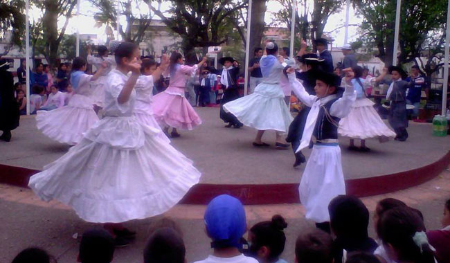 Más de 40 establecimientos educativos de la Provincia cuentan con el Programa Escuelas Abiertas