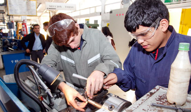 Las escuelas técnicas salteñas recibirán un fondo de $3.960.000  para insumos