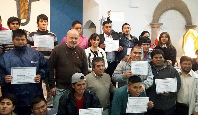 Alumnos de Rosario de Lerma recibieron certificación Alumnos de Rosario de Lerma recibieron certificación