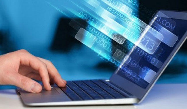 Estudiantes universitarios beneficiados con becas FONSOFT Estudiantes universitarios beneficiados con becas FONSOFT