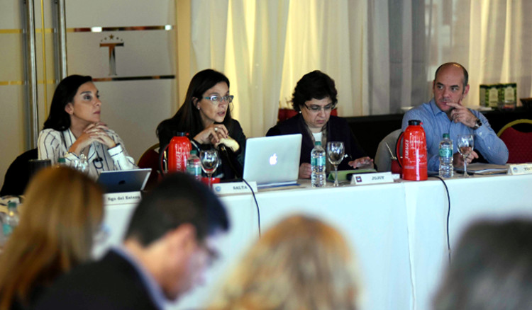 La Provincia trabaja en la trasformación de estrategias para mejorar los aprendizajes La Provincia trabaja en la trasformación de estrategias para mejorar los aprendizajes