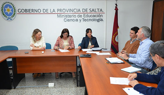 Formarán perfiles profesionales para el sector minero Formarán perfiles profesionales para el sector minero