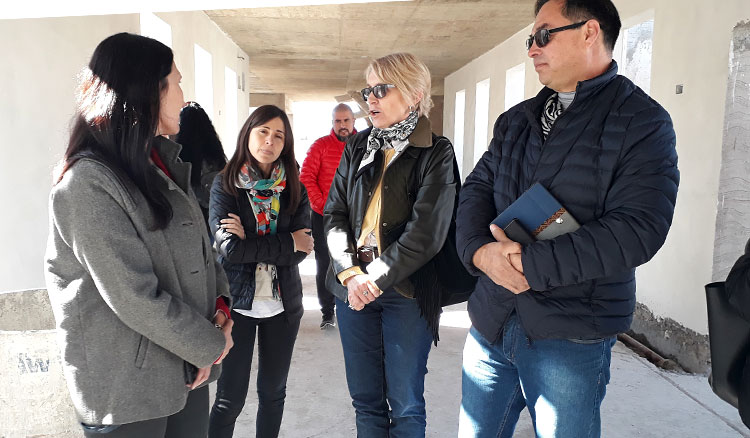 Un enorme edificio se construye en zona sur para el colegio Polivalente de Artes Un enorme edificio se construye en zona sur para el colegio Polivalente de Artes