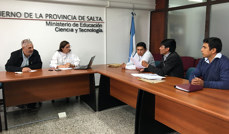 Reunión con miembros de las organizaciones Kollas de Qullamarka Tinkunakuy Reunión con miembros de las organizaciones Kollas de Qullamarka Tinkunakuy