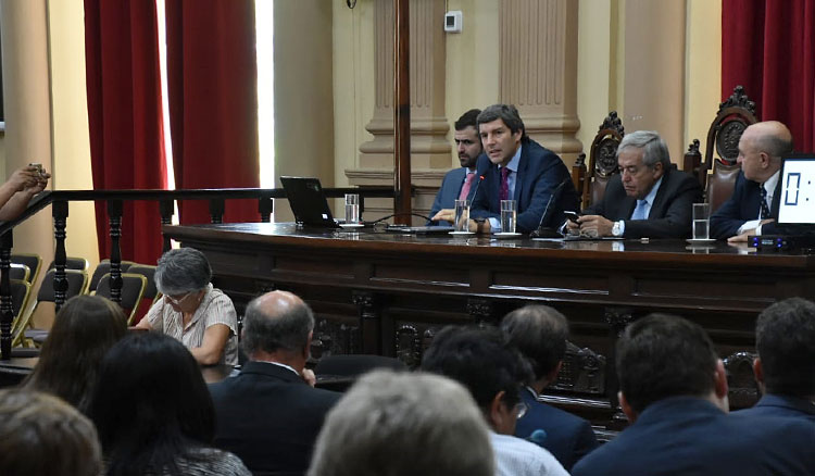 El presupuesto provincial 2019 prevé recursos totales por 76 mil millones de pesos