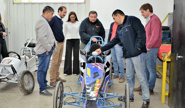 Refaccionaron la Escuela de Educación Técnica y el Centro de Formación Profesional de Villa Mitre Refaccionaron la Escuela de Educación Técnica y el Centro de Formación Profesional de Villa Mitre