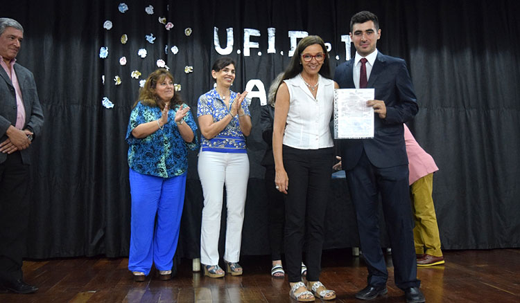 Egresaron alumnos de la Unidad de Formación, Investigación y Desarrollo Tecnológico