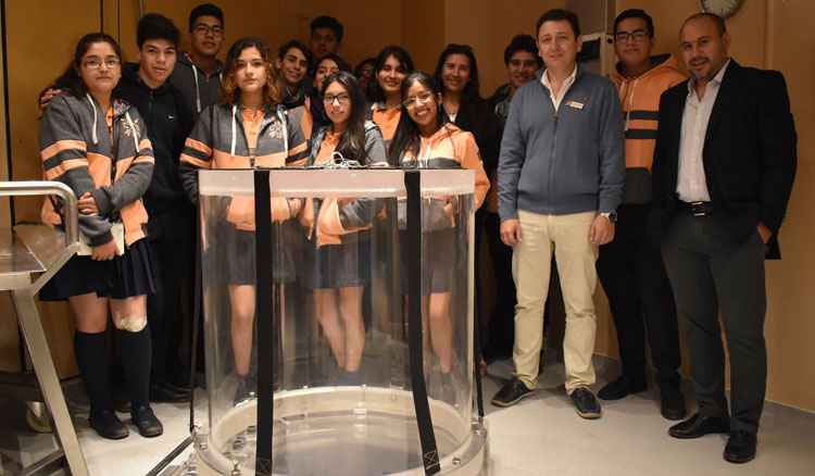 Estudiantes participan de actividades en conmemoración al Día del Investigador Científico Estudiantes participan de actividades en conmemoración al Día del Investigador Científico