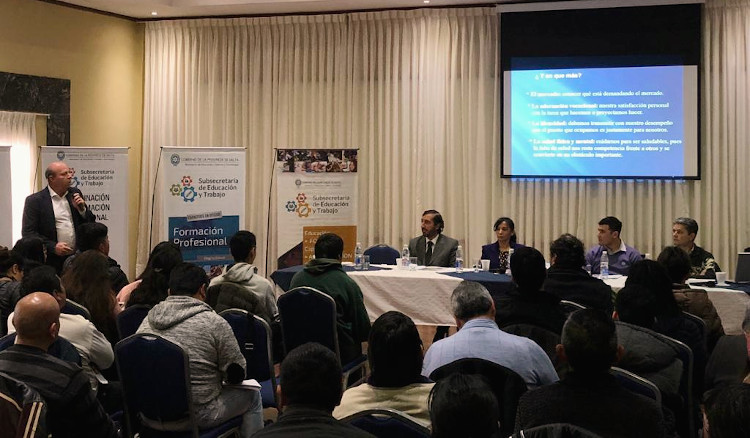 Jornada de trabajo “Vinculación entre empresas y Centros de Formación Profesional” Jornada de trabajo “Vinculación entre empresas y Centros de Formación Profesional”