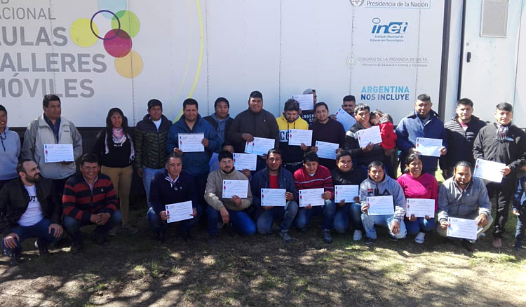 En Animaná se entregaron certificados a 26 jóvenes y adultos