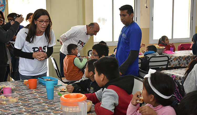 Arrancó con normalidad el Plan Alimentario Salteño en las escuelas Arrancó con normalidad el Plan Alimentario Salteño en las escuelas