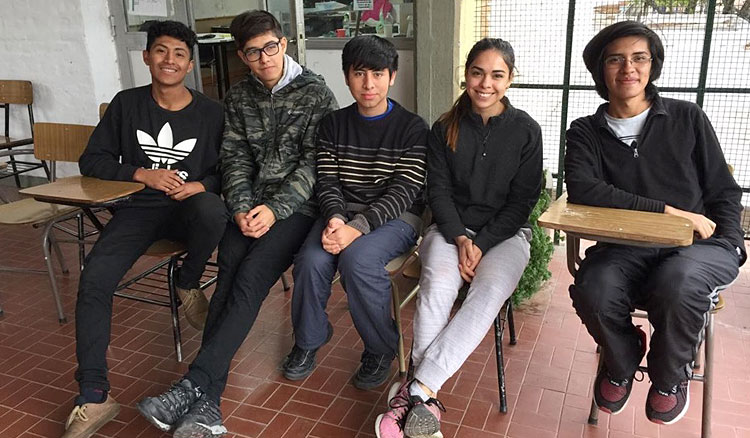 Estudiantes salteños participan en la Olimpiada Argentina de Física Estudiantes salteños participan en la Olimpiada Argentina de Física